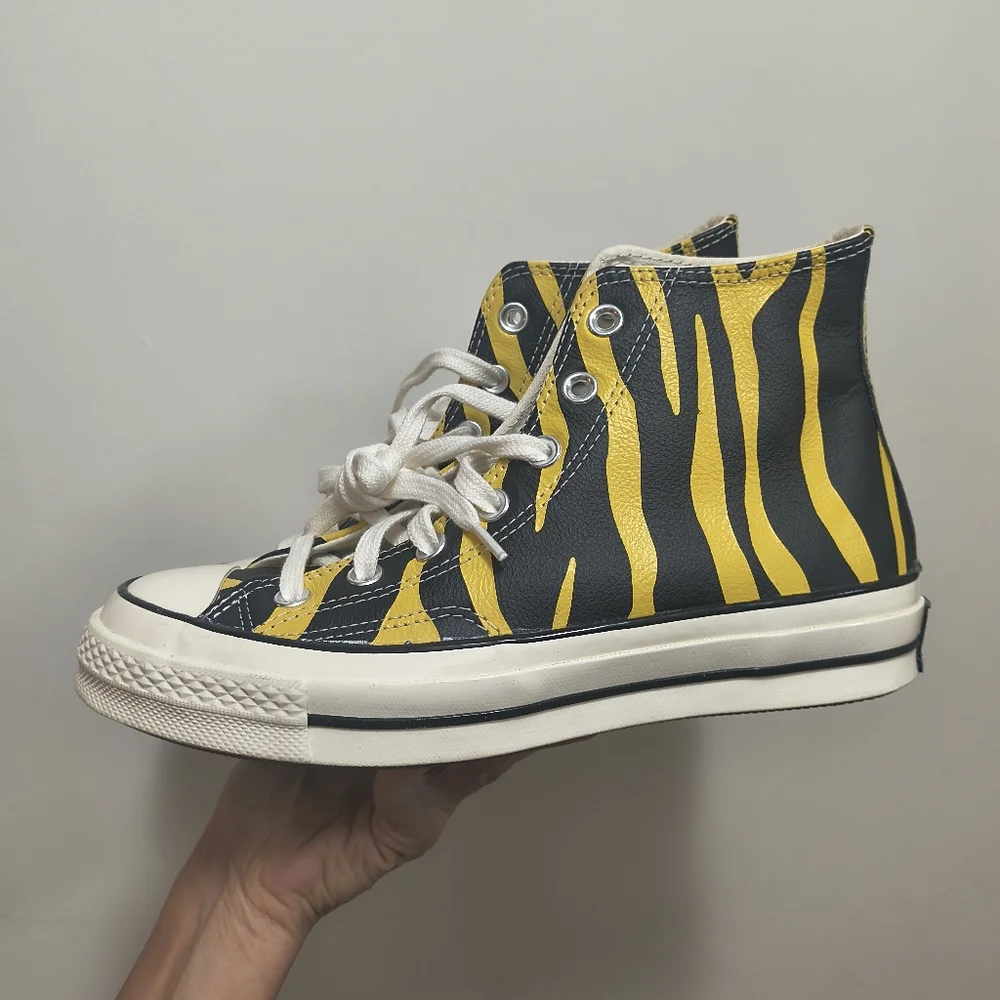 Converse Chuck Taylor Retro 70 Hi Vivid Black Yellow Sulfur Zebra Leather 8 NWT - Picture 9 of 14